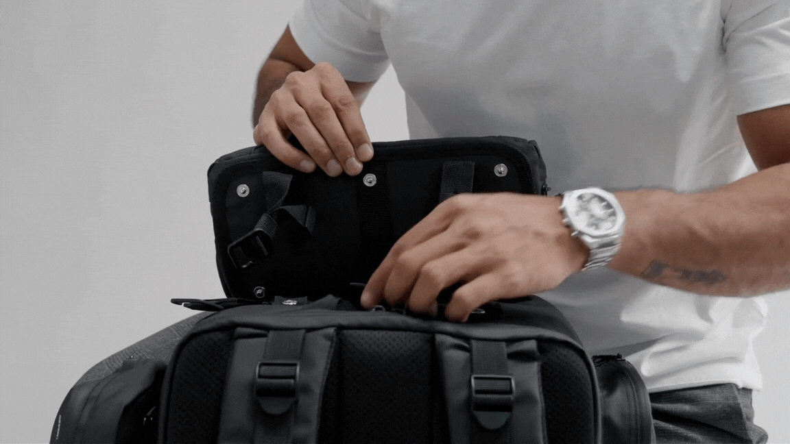Fixation supérieure — Camera Case